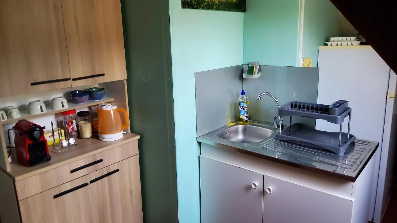 Guest house Appartement Les Bougainvilliers Vue Mer Guadeloupe