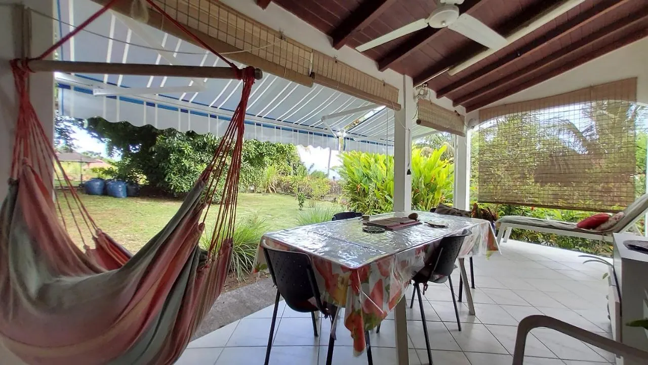 Appartement Les Bougainvilliers Vue Mer 0*, Saint-Claude Guadeloupe