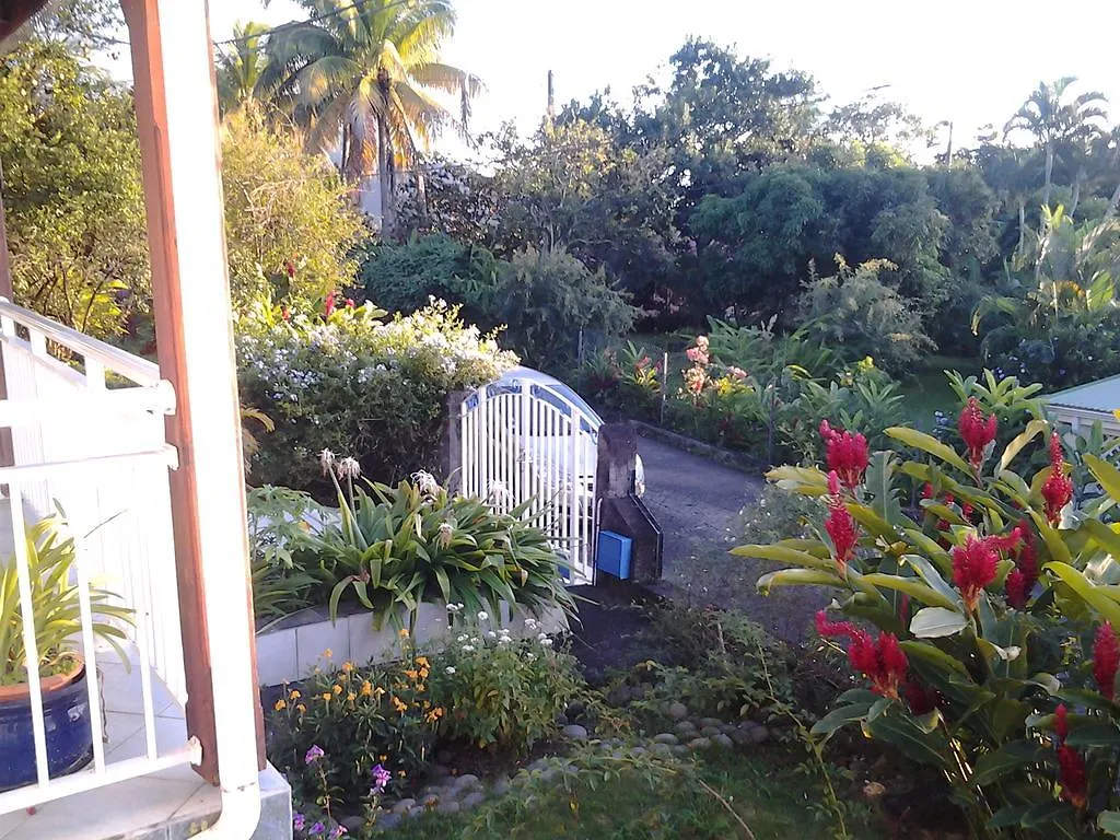 Appartement Les Bougainvilliers Vue Mer 0*, Saint-Claude Guadeloupe